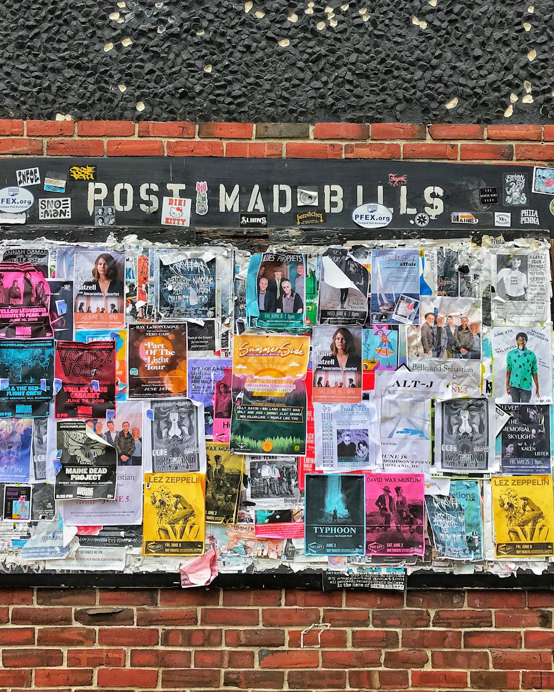 Neo Pepe poster on a city wall